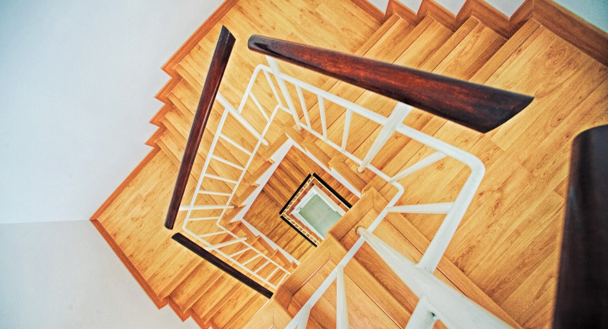 Fabricante de escaleras de madera