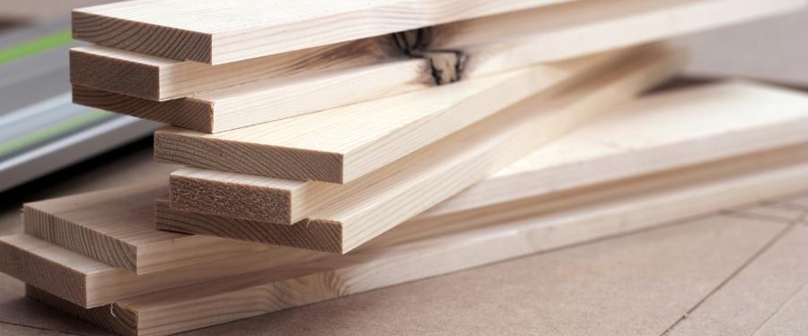 Madera de pino radiata en construcción